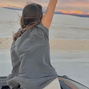 Meet your Posher, Avery